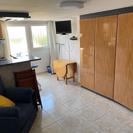 Studio Dans Un Endroit Calme Et Discret D Empuria Empuriabrava Exterior photo